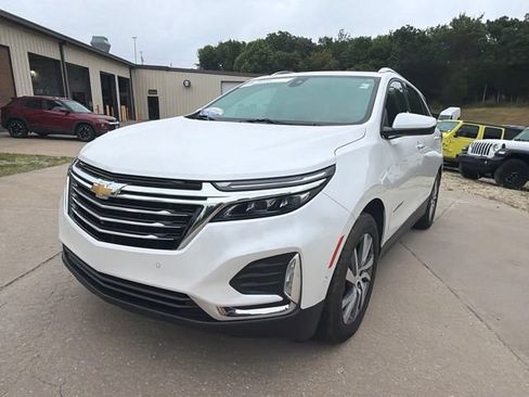 Used 2022 Chevrolet Equinox Premier FWD image 7