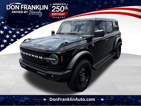 New 2026 Ford Bronco Outer Banks AWD/4WD image 1