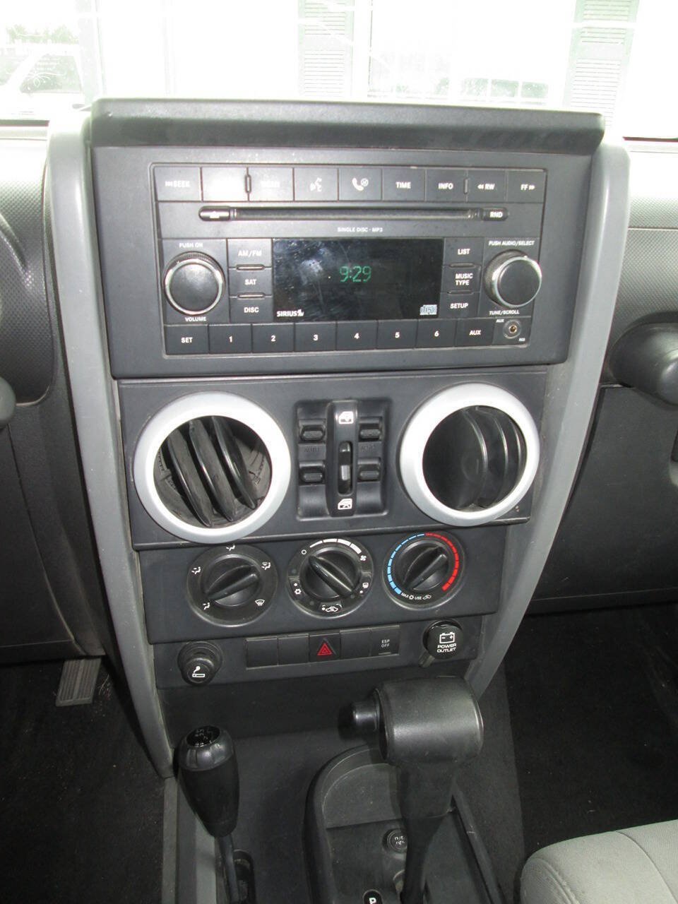Used 2008 Jeep Wrangler Unlimited Sahara w/ Trailer Tow Group AWD/4WD image 18