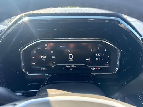 Used 2024 GMC Sierra 1500 SLT AWD/4WD image 19