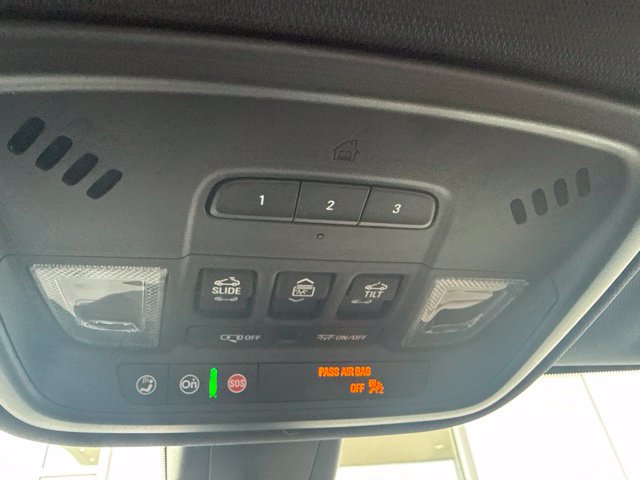 Used 2023 Chevrolet Traverse Premier w/ Redline Edition FWD image 27