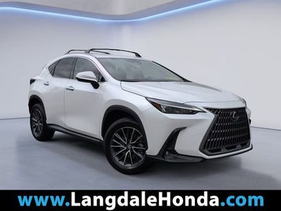 Used 2025 Lexus NX 250 FWD w/ Towing Package (2000 Lbs)