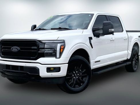 Used 2025 Ford F150 Lariat w/ Equipment Group 502A High AWD/4WD image 2