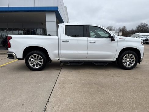 Used 2020 Chevrolet Silverado 1500 LTZ image 2