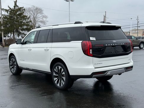 New 2026 Ford Expedition Max Platinum w/ Driver's Package image 3