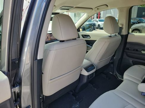New 2026 Nissan Pathfinder SL FWD image 14