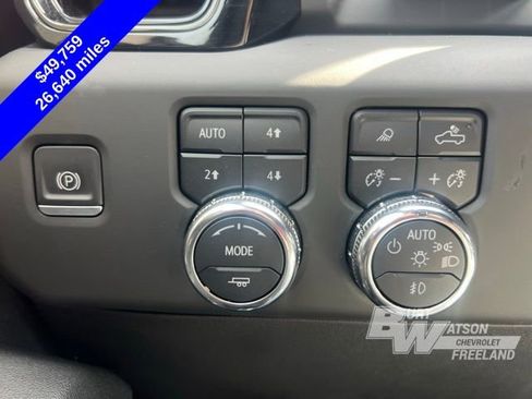 Used 2023 GMC Sierra 1500 AT4 w/ Technology Package image 14