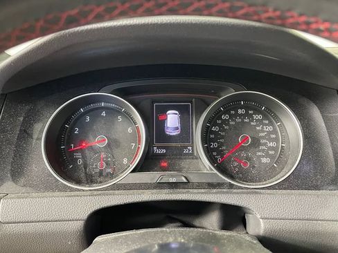 Used 2016 Volkswagen GTI S FWD image 5