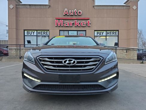 Used 2017 Hyundai Sonata Sport image 2