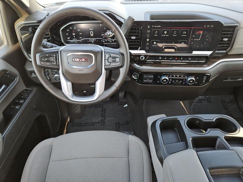 Certified 2025 GMC Sierra 2500 SLE w/ SLE Value Package; AWD/4WD image 11