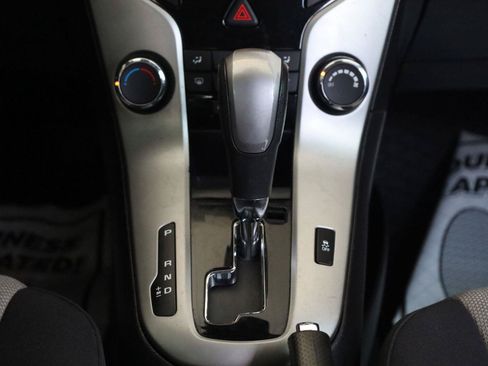 Used 2016 Chevrolet Cruze LS FWD image 29