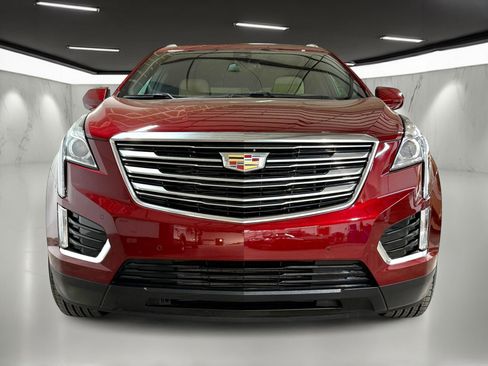 Used 2018 Cadillac XT5 Luxury w/ Driver Awareness Package image 6