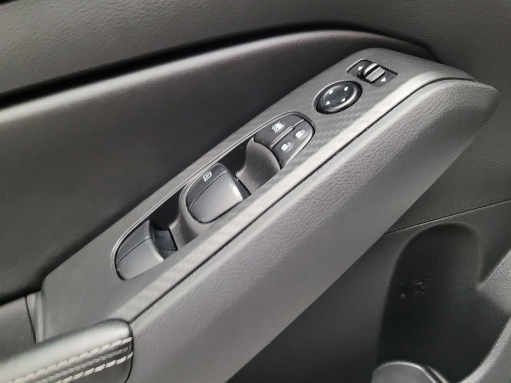 Used 2024 Nissan Altima 2.5 SV FWD image 27