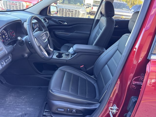 Used 2023 GMC Acadia Denali w/ Denali Technology Package AWD/4WD image 15
