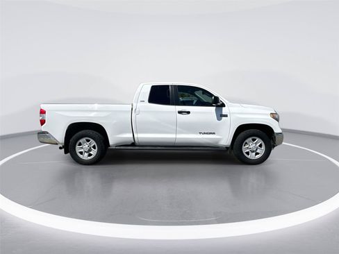 Used 2021 Toyota Tundra SR5 AWD/4WD image 9