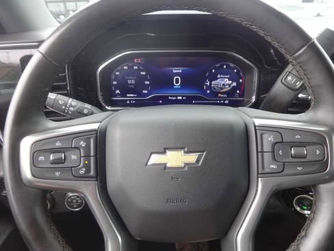 Used 2025 Chevrolet Silverado 3500 LT w/ Safety Package image 20