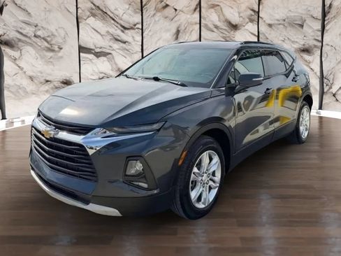 Used 2020 Chevrolet Blazer LT AWD/4WD image 3