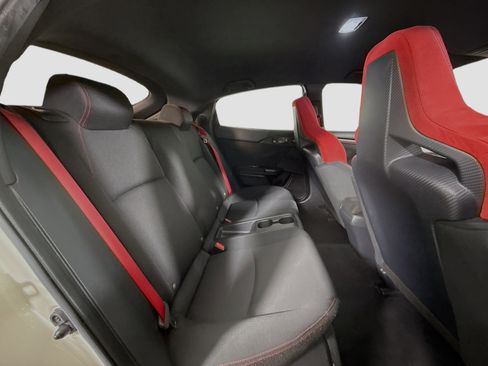 Used 2017 Honda Civic Type R image 27