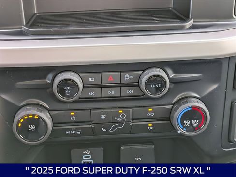 New 2025 Ford F250 XL w/ 360-Degree Camera Package image 22