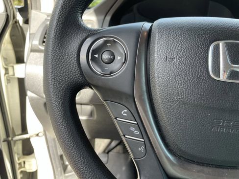 Used 2019 Honda Ridgeline Sport image 14