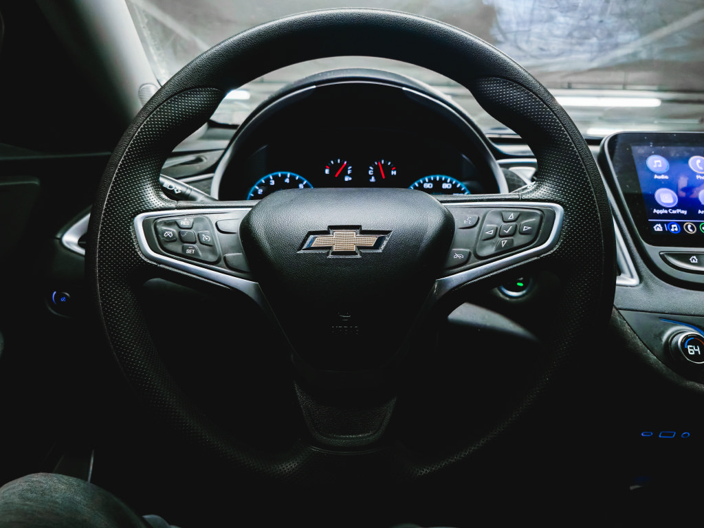 Used 2022 Chevrolet Malibu LT FWD image 23