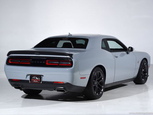 Used 2021 Dodge Challenger R/T Scat Pack image 6