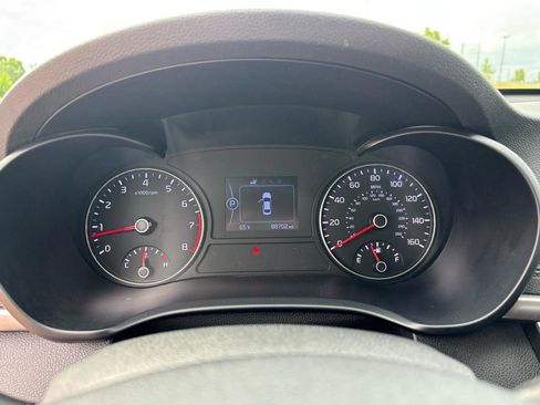 Used 2018 Kia Optima LX FWD image 13