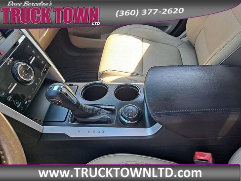 Used 2014 Ford Explorer Limited w/ Equipment Group 302A AWD/4WD image 20