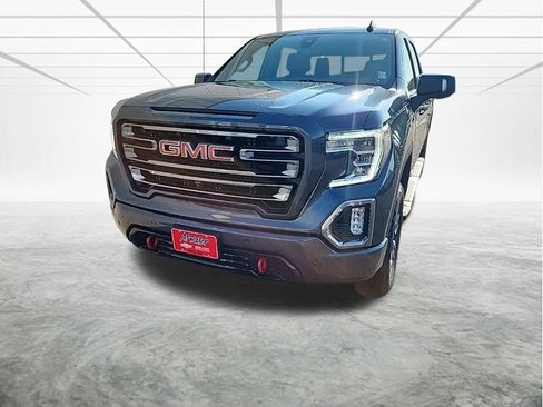 Used 2021 GMC Sierra 1500 AT4 w/ Technology Package AWD/4WD image 1