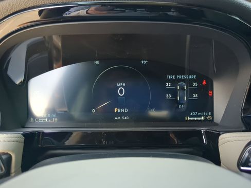 New 2026 Lincoln Corsair Reserve FWD image 14
