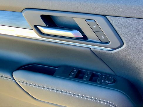 New 2026 GMC Terrain Elevation image 47