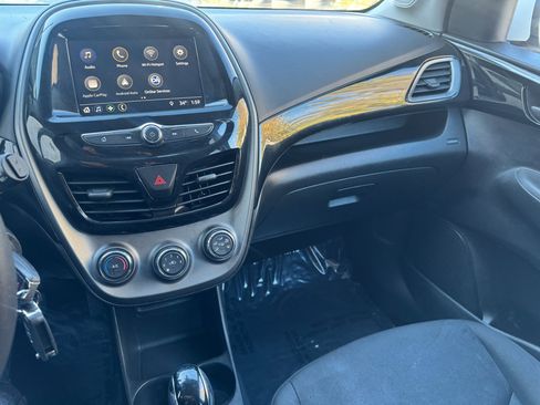 Used 2020 Chevrolet Spark LT image 30