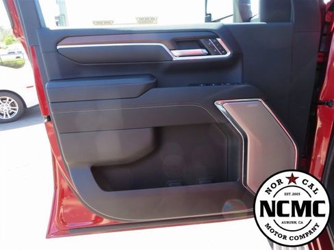 Used 2024 GMC Sierra 2500 Denali w/ Denali Reserve Package image 28