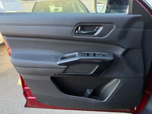 New 2026 Nissan Pathfinder SV image 18