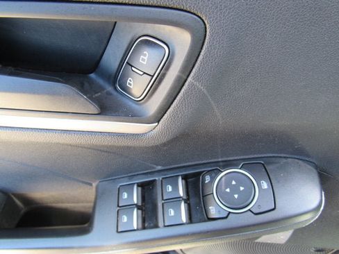 Used 2022 Ford Escape SE w/ Convenience Package AWD/4WD image 9