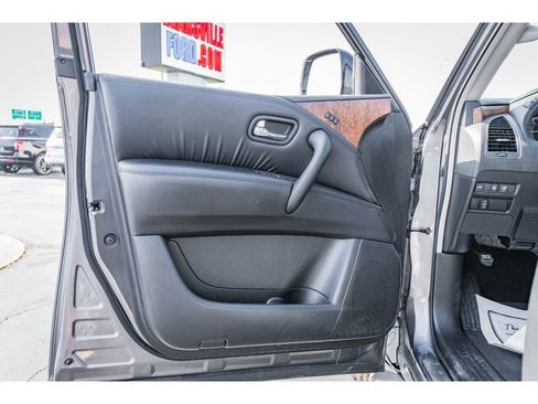 Used 2023 Nissan Armada SL w/ Cargo Package image 6