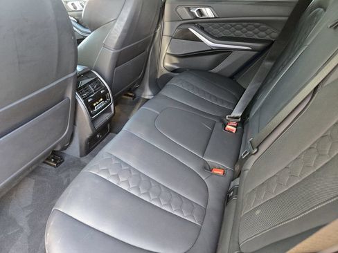 Used 2022 BMW X5 M w/ Executive Package AWD/4WD image 31