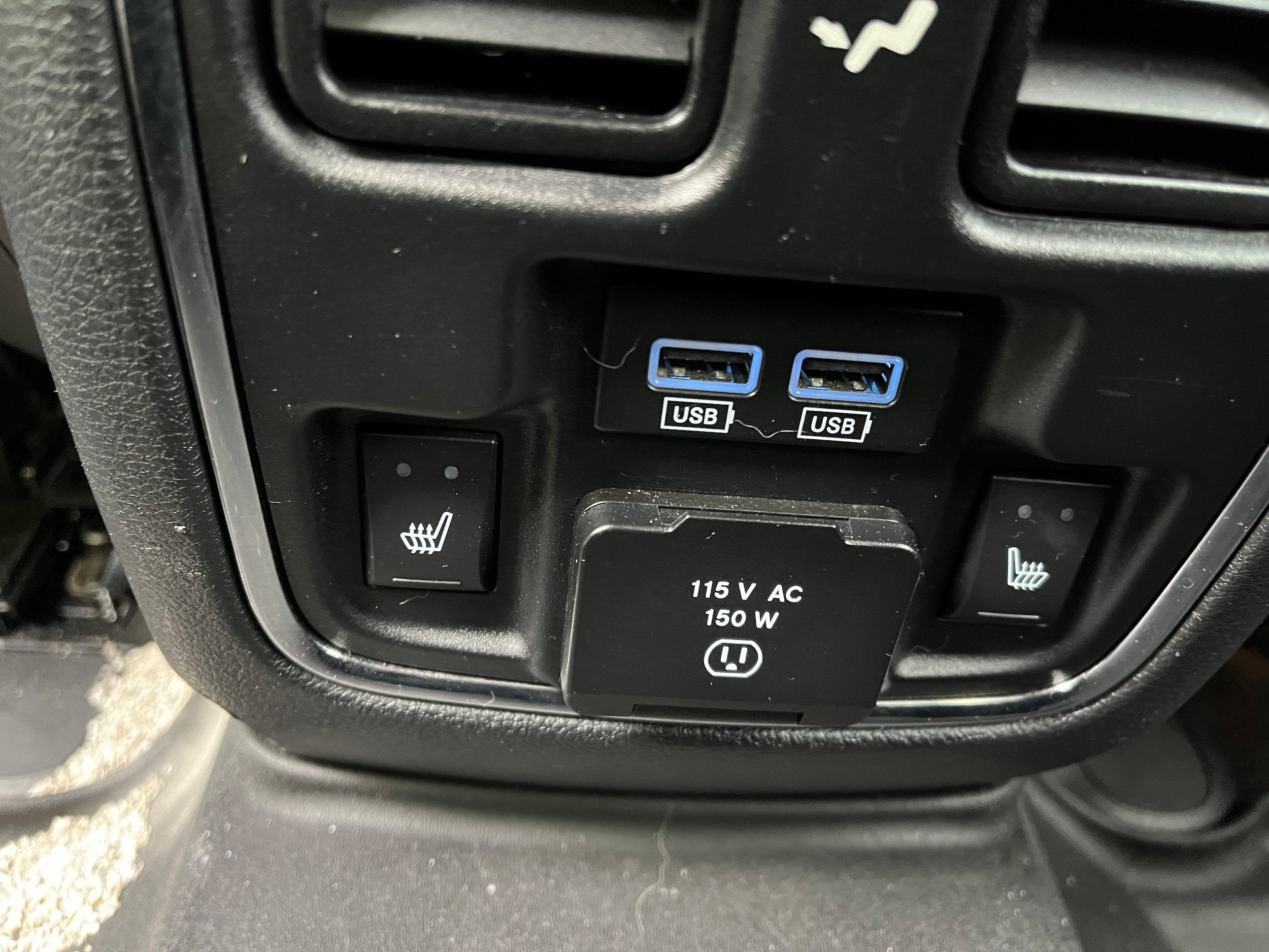 Used 2015 Jeep Grand Cherokee Limited w/ Trailer Tow Group IV AWD/4WD image 10