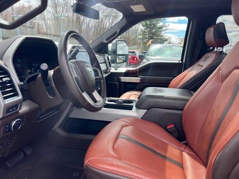 Used 2022 Ford F350 King Ranch w/ King Ranch Ultimate Package AWD/4WD image 7
