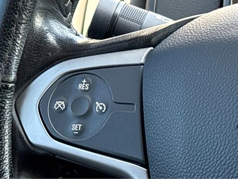 Used 2018 Chevrolet Colorado ZR2 image 13