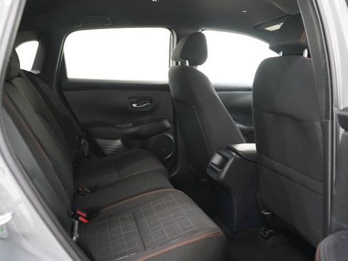 Used 2024 Honda HR-V Sport image 13