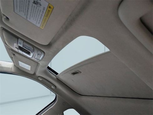 Used 2020 Kia Telluride SX w/ SX Prestige Package image 23