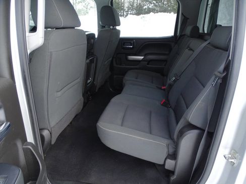 Used 2019 Chevrolet Silverado 2500 LT image 24