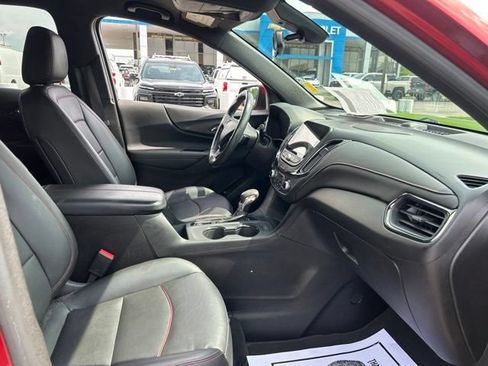 Used 2022 Chevrolet Equinox RS w/ RS Leather Package FWD image 32