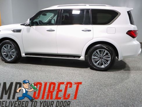 Used 2024 INFINITI QX80 Luxe AWD/4WD image 10