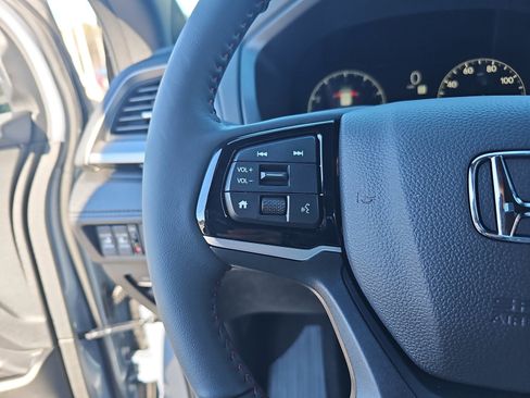 Used 2026 Honda Odyssey Sport-L image 16