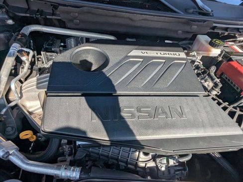 Used 2023 Nissan Rogue SL w/ SL Premium Package image 24