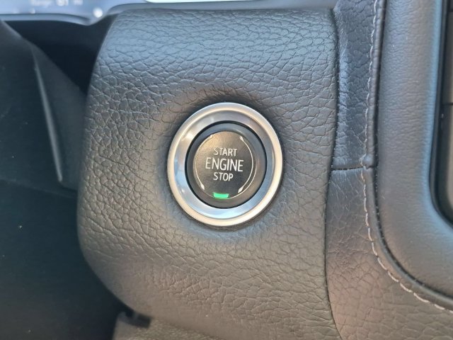 Used 2022 GMC Yukon XL Denali w/ Denali Ultimate Package AWD/4WD image 22