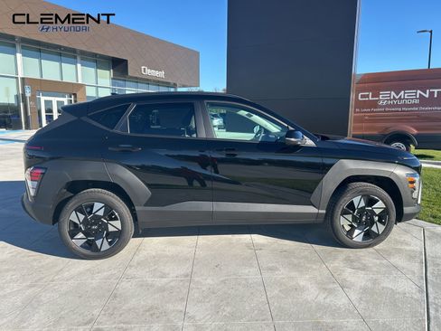 New 2025 Hyundai Kona SEL image 4
