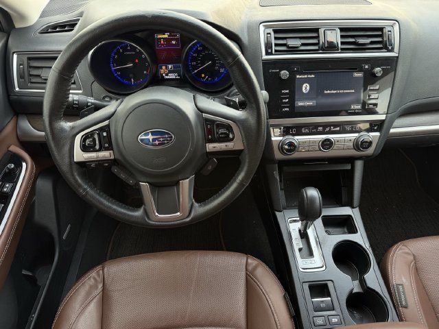 Used 2017 Subaru Outback 3.6R Touring AWD/4WD image 10